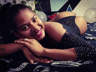 Еротичний відеочат TiffanyEbonny