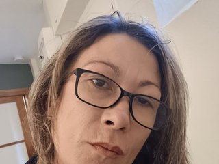 Еротичний відеочат Timide-girl