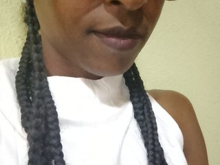 Еротичний відеочат Tinah24