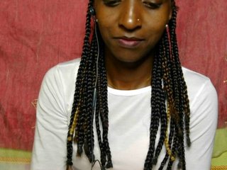 Еротичний відеочат Tinah24