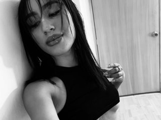 Еротичний відеочат tiny-sarah1