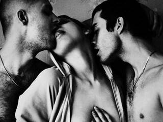 Еротичний відеочат Titanium003