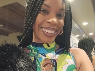 Еротичний відеочат ToniDaGoatCox