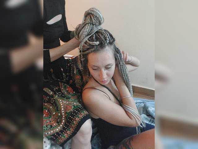 Скріншоти передачі TreshGirls
