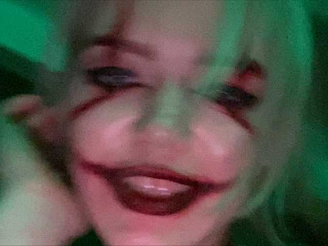 Скріншоти передачі TreshGirls