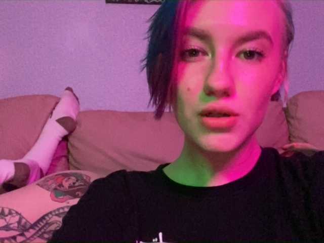 Скріншоти передачі TreshGirls