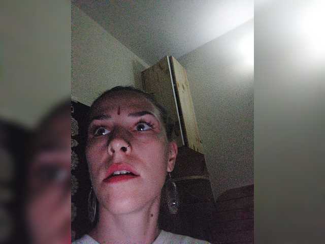 Скріншоти передачі TreshGirls