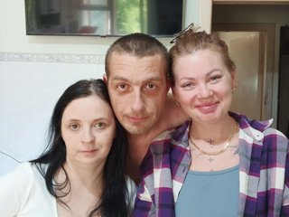 Еротичний відеочат Triopara