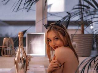 Еротичний відеочат tvoyamilaa21