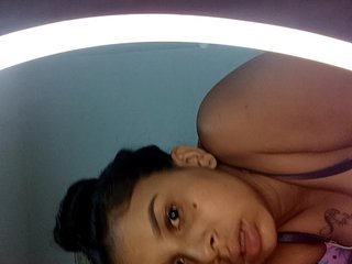 Еротичний відеочат Twolatinshott