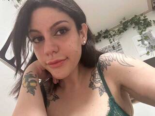 Еротичний відеочат Velvet-Berry99