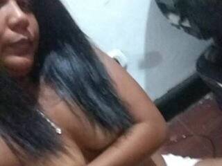 Еротичний відеочат veronikkax