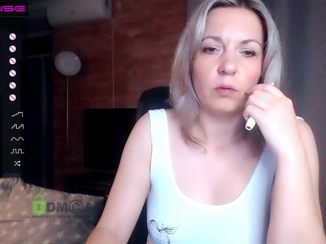 Скріншоти передачі VickiSecret