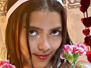 Еротичний відеочат VictoriaCarmo