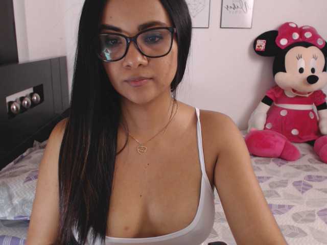 Фотографії Victoriadolff hello guys i am new here i want to have a nice time .... naked # latina # show pvt