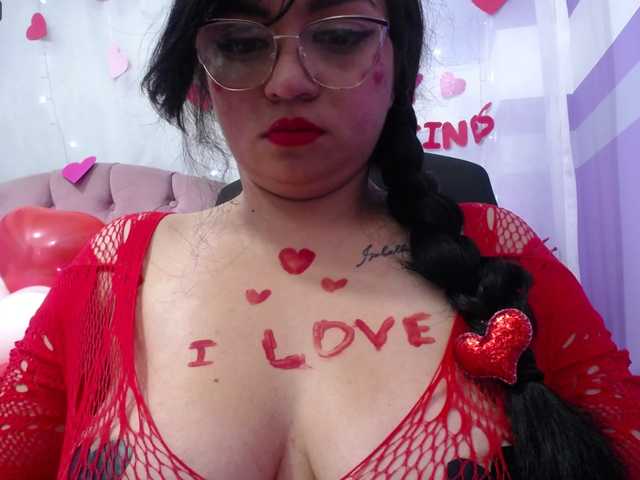 Фотографії VictoriaWill Hot sexy girl, lets have some fun! - Multi-Goal : Play boobs!! #bigboobs #latina #new #bigass #pantyhose