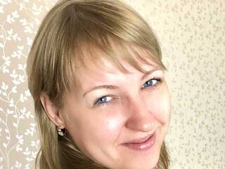 Еротичний відеочат VikkiFox