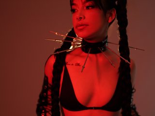 Еротичний відеочат violet-thomas