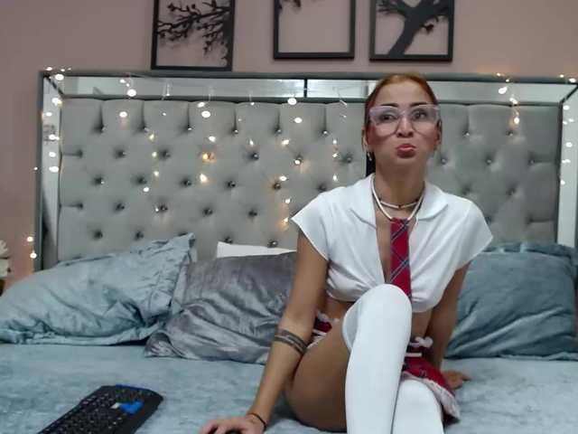 Фотографії violeta-lush1 Show hot