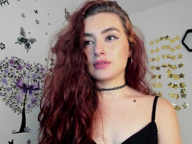 Фотографії violetwatson- Today I am very playful, do you want to come and try me! Goal: 1500 tokens