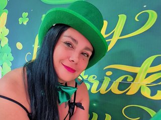 Еротичний відеочат vivian-milf-paint