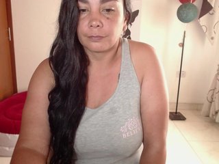 Еротичний відеочат vivian-milf-paint