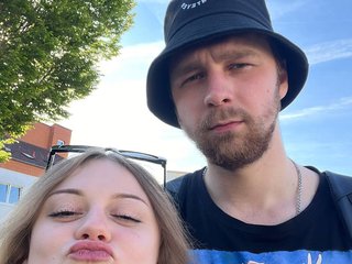 Еротичний відеочат VixyVee