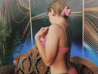 Еротичний відеочат WealthyMuse