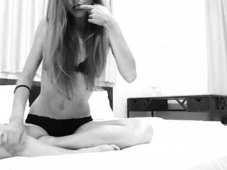 Еротичний відеочат WhileLight