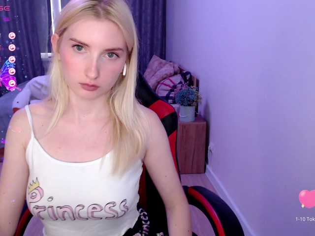 Фотографії whiteprincess spanking on the ass x20 #teen #student #new #young #18 [ @222 - countdown: @sofar done, @remain left until show starts