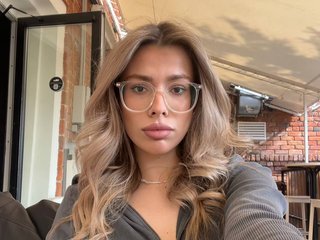 Еротичний відеочат WhoIsAmelia