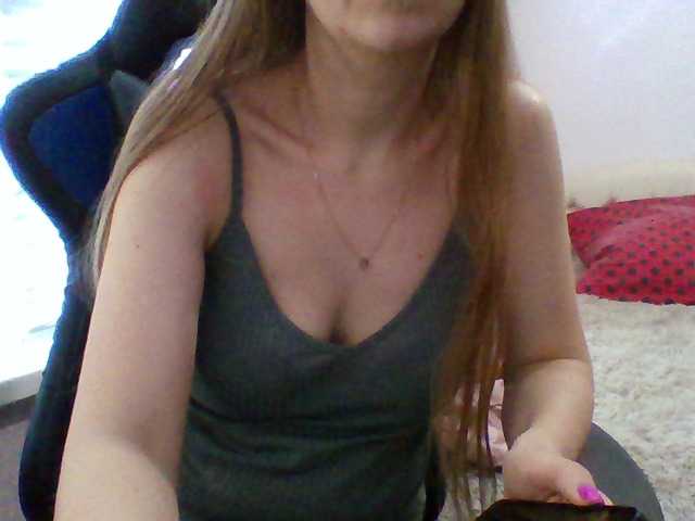Скріншоти передачі xAngelinaEsx
