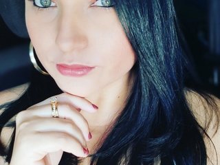 Еротичний відеочат xDanyqueenx