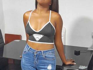 Еротичний відеочат Ximena-Mafra