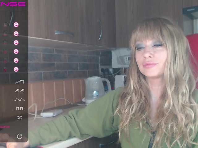 Скріншоти передачі RrredQueen