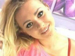 Еротичний відеочат xscarletx