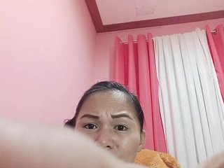 Еротичний відеочат xxAsianLove143xx