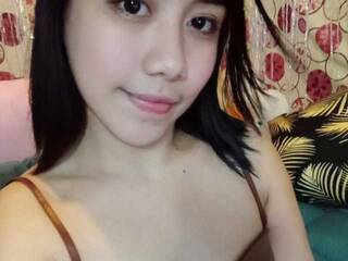 Еротичний відеочат xXsweetEza