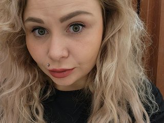 Еротичний відеочат YourFunnyBlondiee