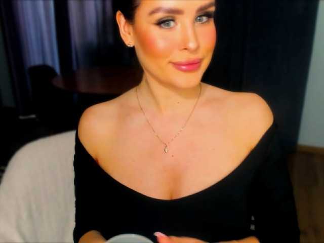 Скріншоти передачі GreatBoobella