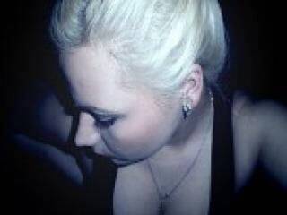 Еротичний відеочат yoursweet12