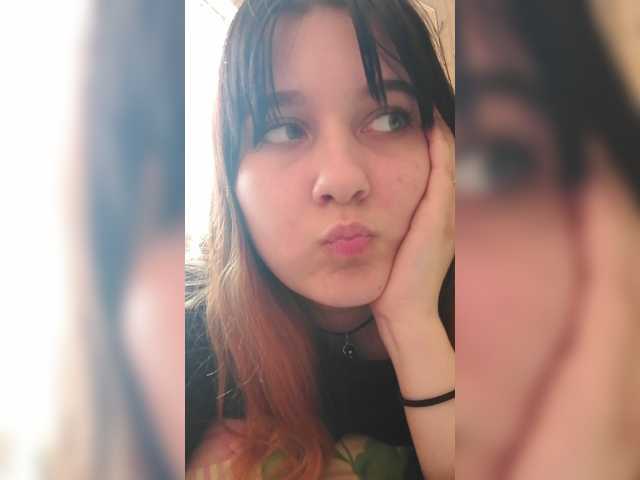 Скріншоти передачі Queenorgasms