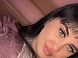 Еротичний відеочат Koketochka_Y