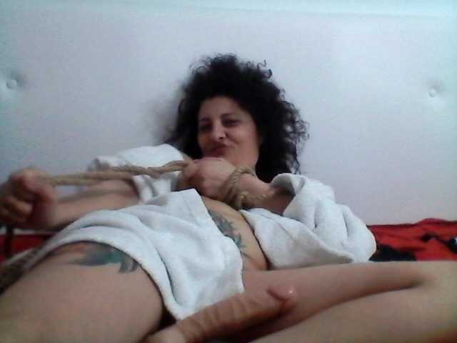 Фотографії yvona78 Hello in my room!Let*s have fun together![none] CUM SHOW!**new**latina**show**boobs**puseu