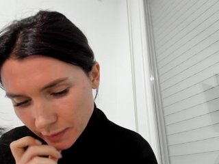 Еротичний відеочат ZoiKissy